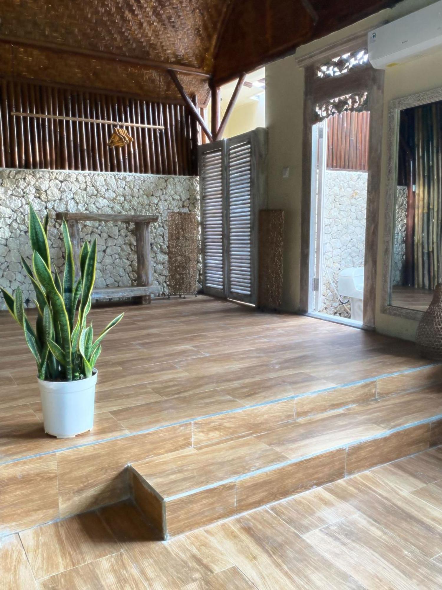 Gading Tree House Βίλα Batununggul Εξωτερικό φωτογραφία