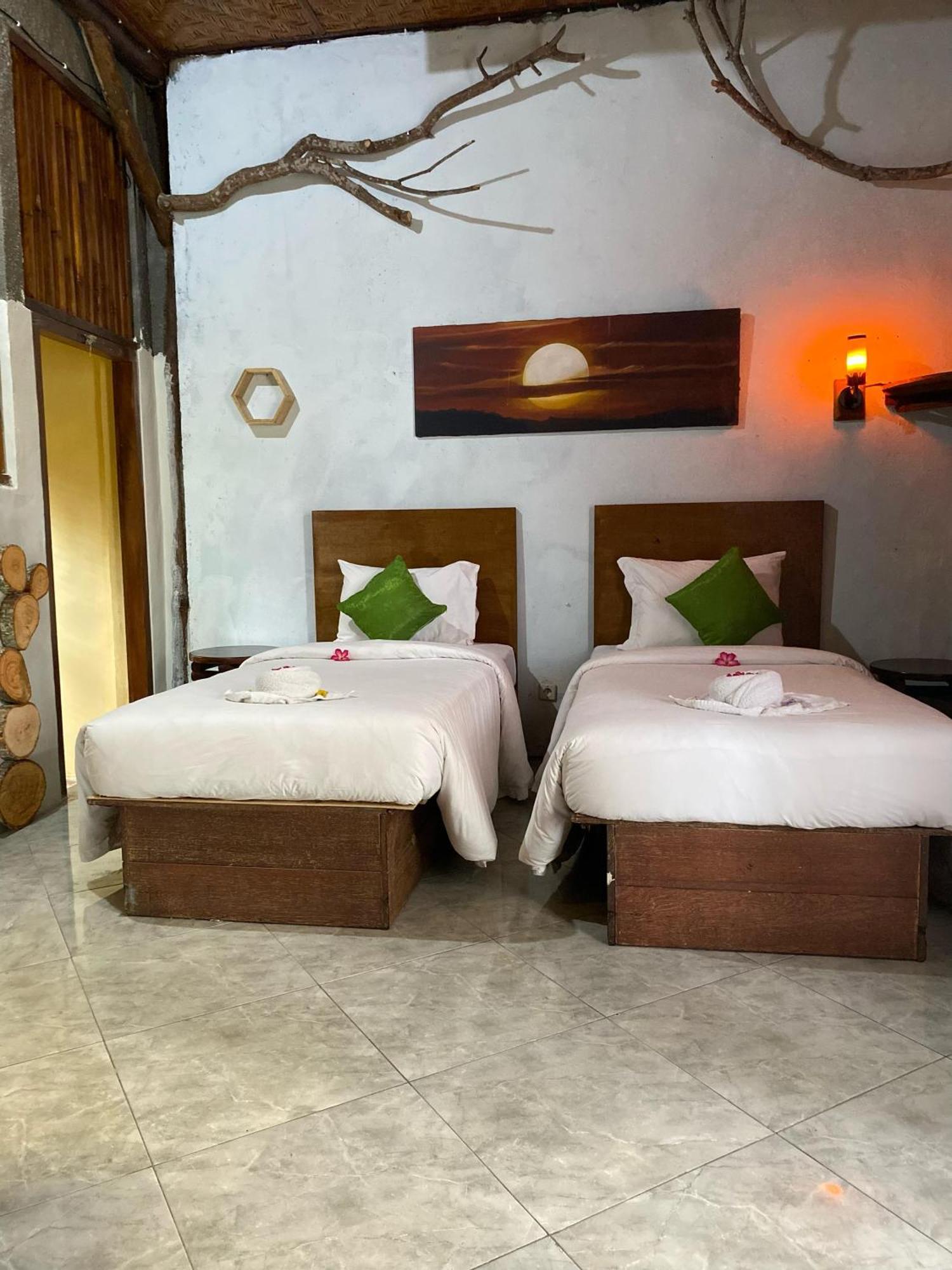 Gading Tree House Βίλα Batununggul Εξωτερικό φωτογραφία