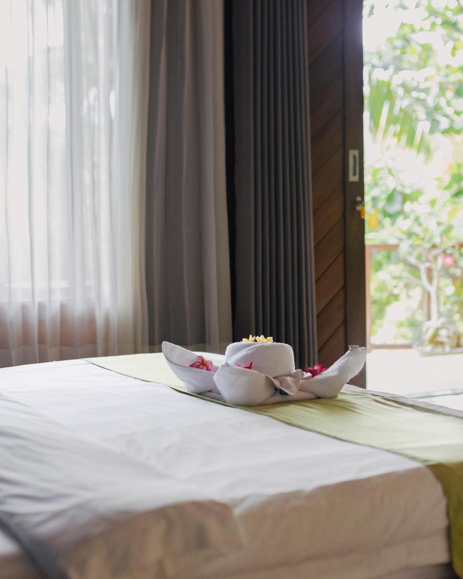 Gading Tree House Βίλα Batununggul Εξωτερικό φωτογραφία